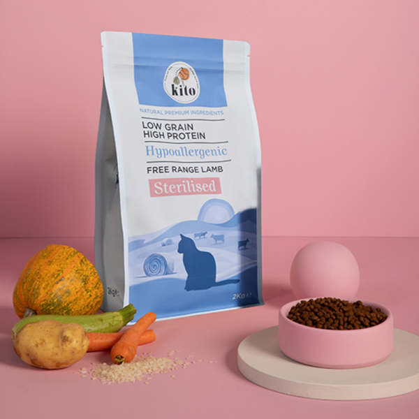 Sterilised Cat Food with Natural Lamb Meat